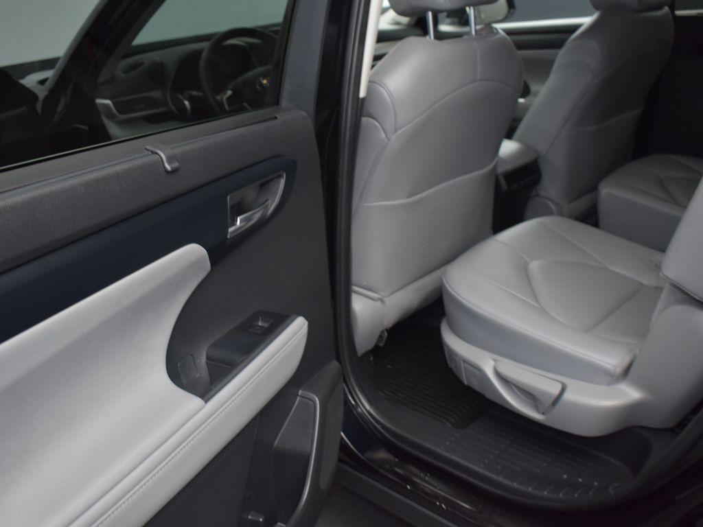 used 2024 Toyota Highlander car, priced at $42,391