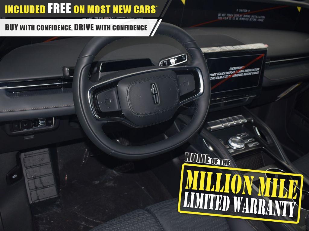new 2025 Lincoln Nautilus car, priced at $70,160