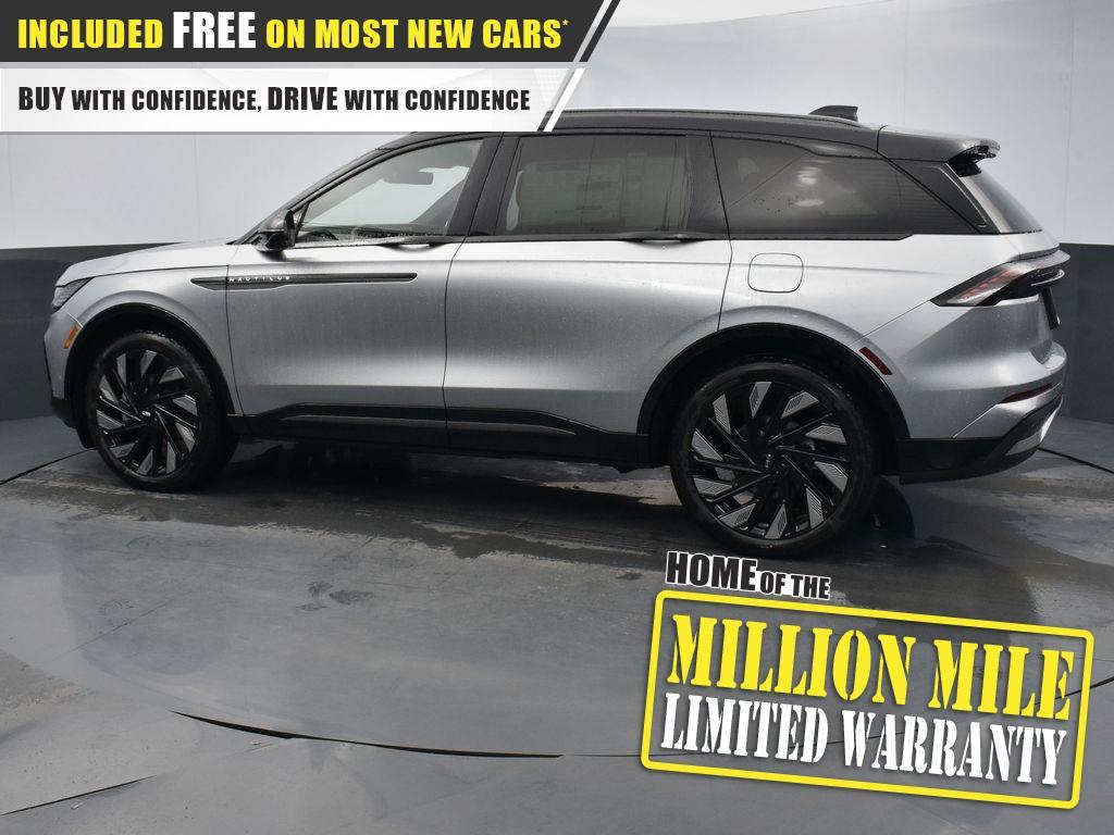 new 2025 Lincoln Nautilus car, priced at $70,160