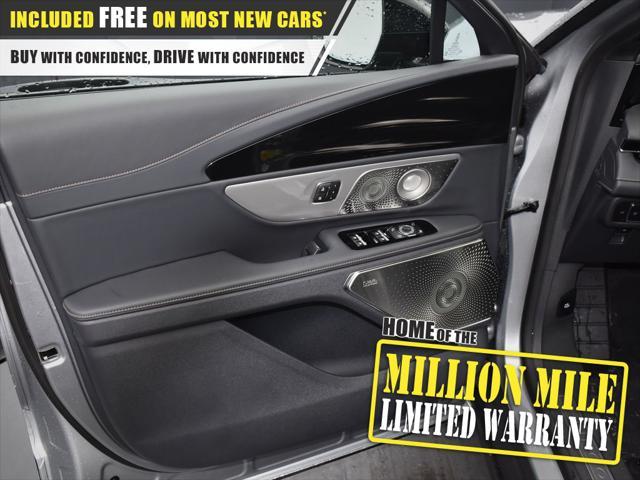 new 2025 Lincoln Nautilus car, priced at $63,503