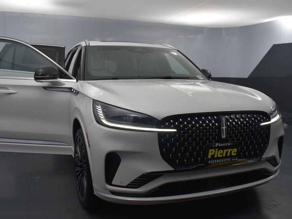 new 2025 Lincoln Aviator car, priced at $90,040