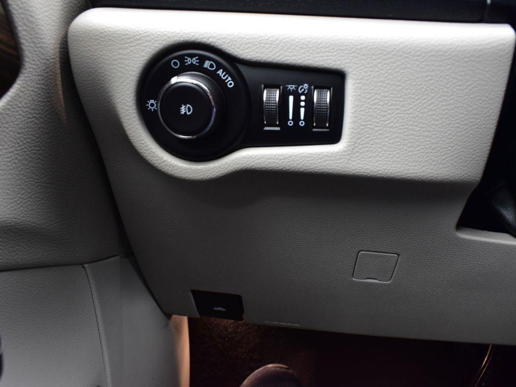 used 2022 Chrysler Pacifica car, priced at $26,881