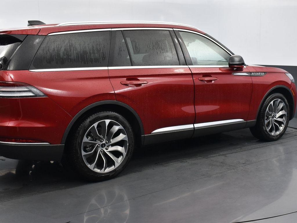 new 2025 Lincoln Aviator car, priced at $67,888