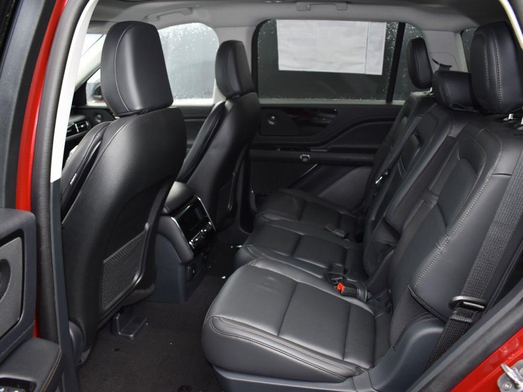 new 2025 Lincoln Aviator car, priced at $67,888