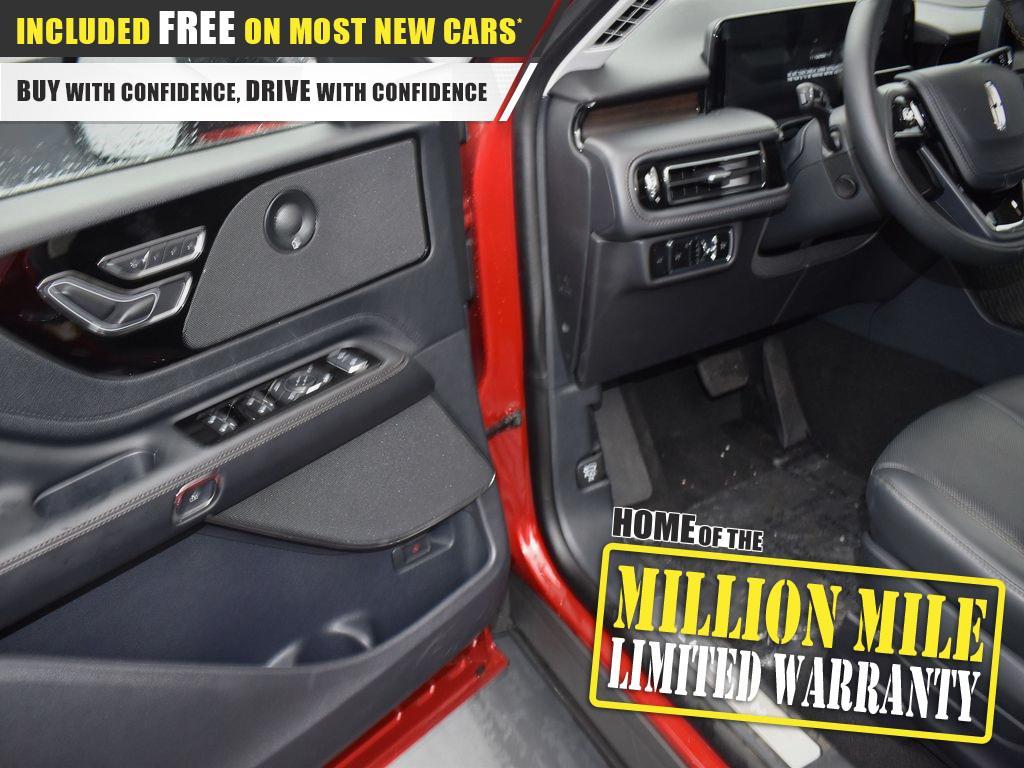 new 2025 Lincoln Aviator car, priced at $69,995
