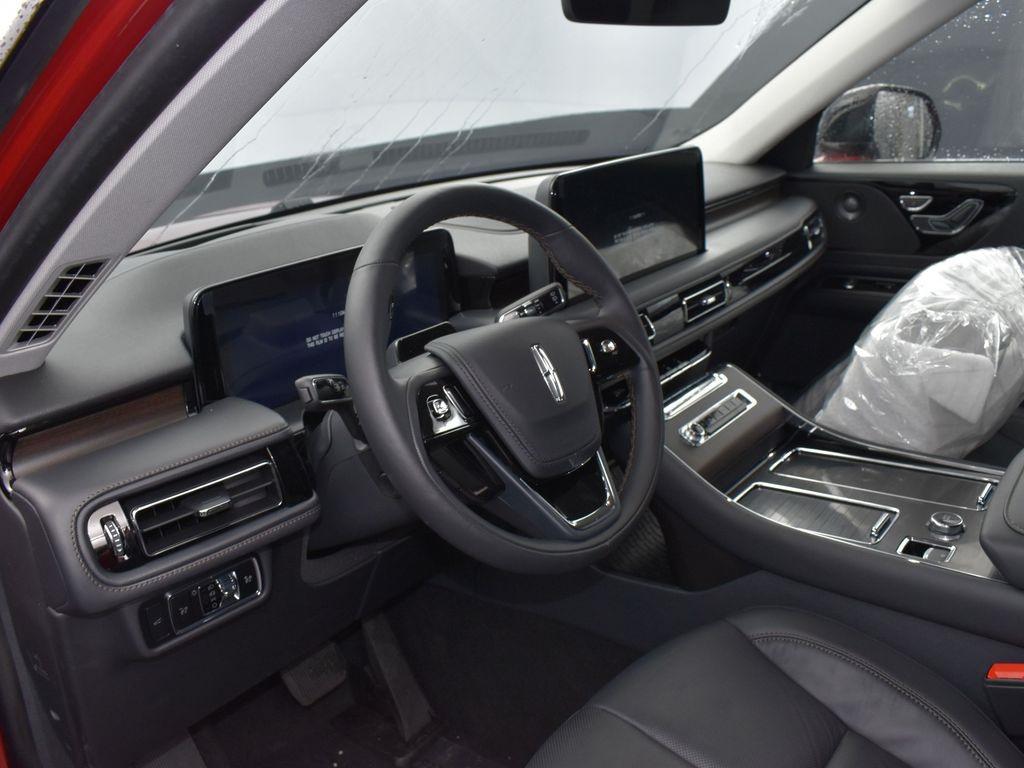 new 2025 Lincoln Aviator car, priced at $67,888