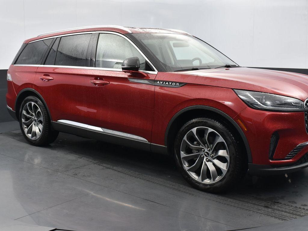 new 2025 Lincoln Aviator car, priced at $67,888