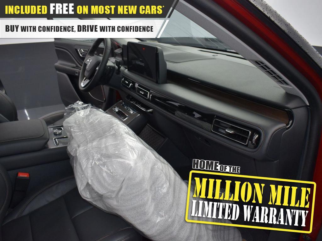 new 2025 Lincoln Aviator car, priced at $69,995