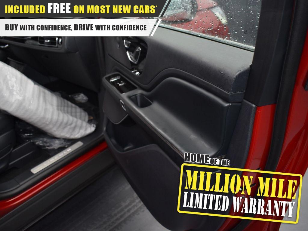 new 2025 Lincoln Aviator car, priced at $69,995