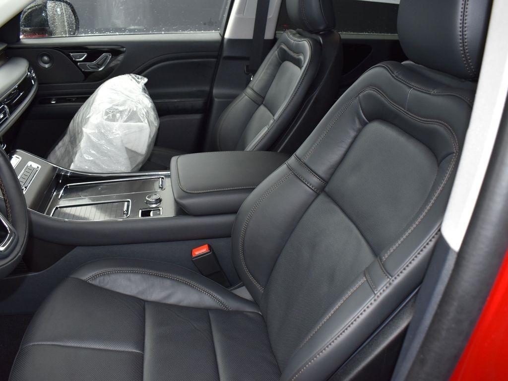 new 2025 Lincoln Aviator car, priced at $67,888