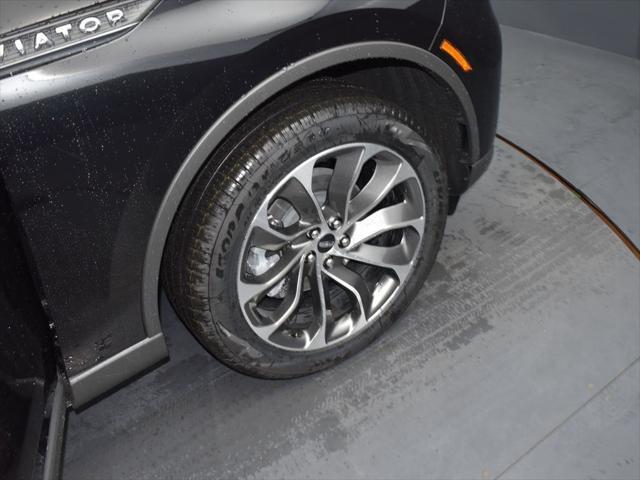 new 2025 Lincoln Aviator car, priced at $64,125