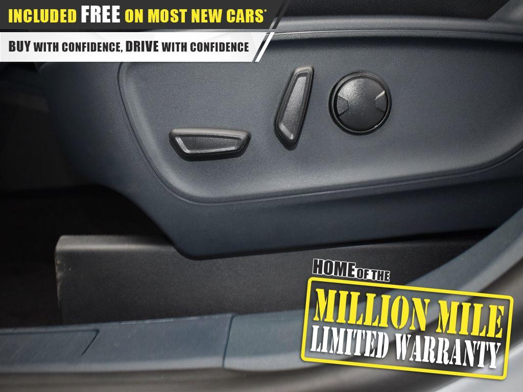 new 2025 Ford Maverick car, priced at $32,999