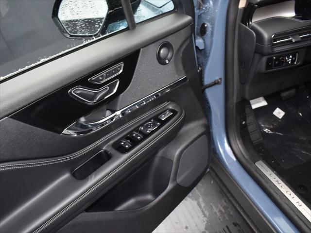 new 2025 Lincoln Corsair car, priced at $48,999