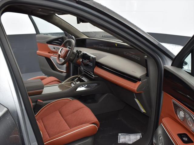 new 2025 Lincoln Nautilus car, priced at $76,508