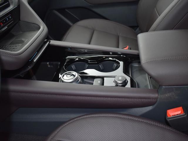 new 2025 Ford Explorer car, priced at $55,556