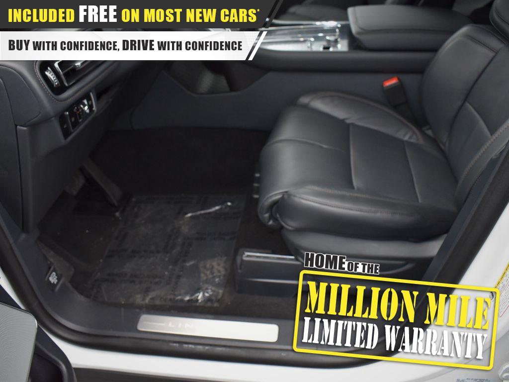 new 2025 Lincoln Aviator car, priced at $78,801