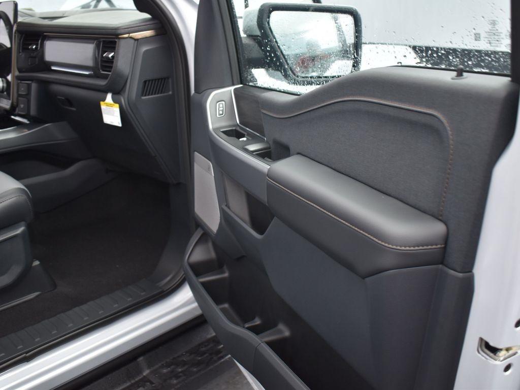 new 2025 Ford F-150 Lightning car, priced at $79,485