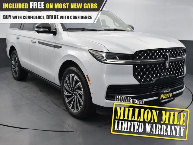 new 2025 Lincoln Navigator car, priced at $118,490