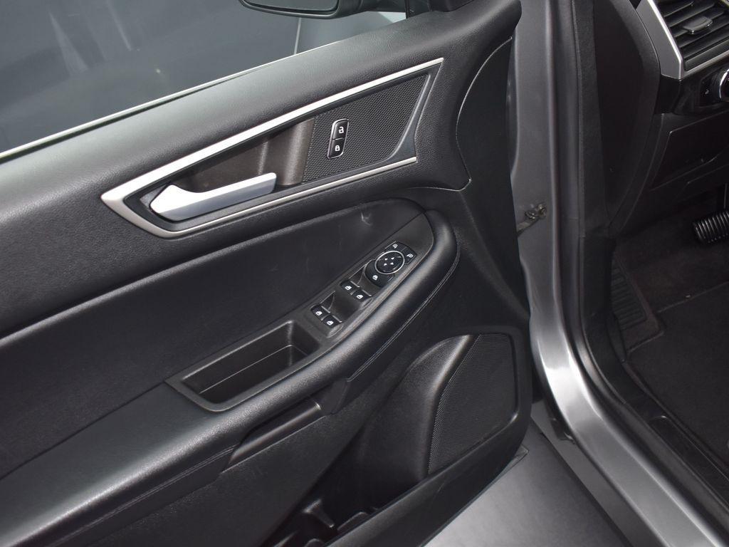 used 2023 Ford Edge car, priced at $20,939