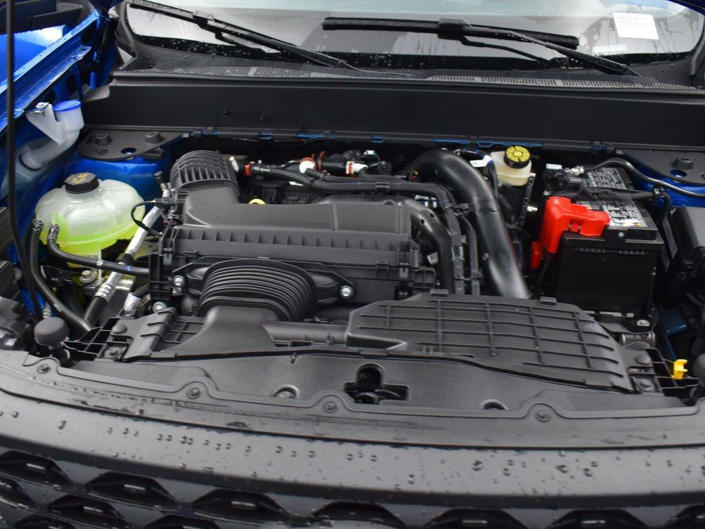 new 2025 Ford Maverick car, priced at $34,344