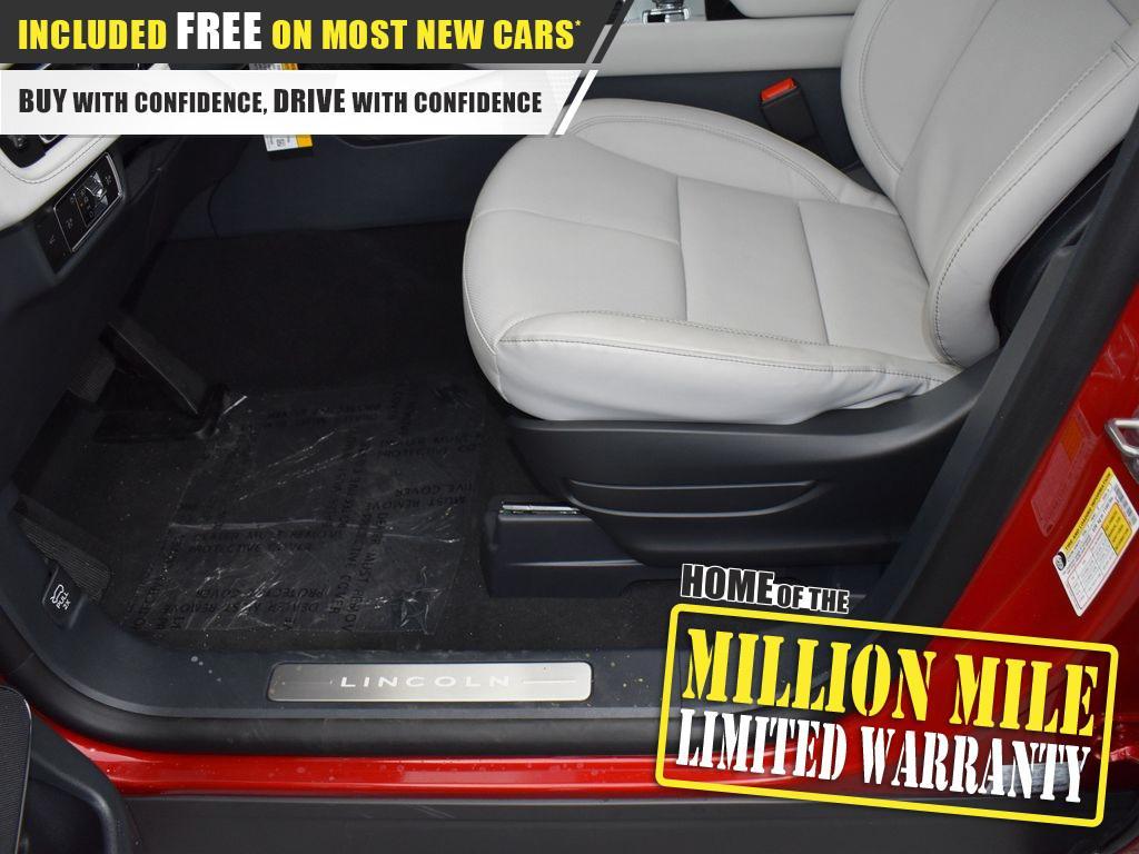 new 2025 Lincoln Aviator car, priced at $73,375