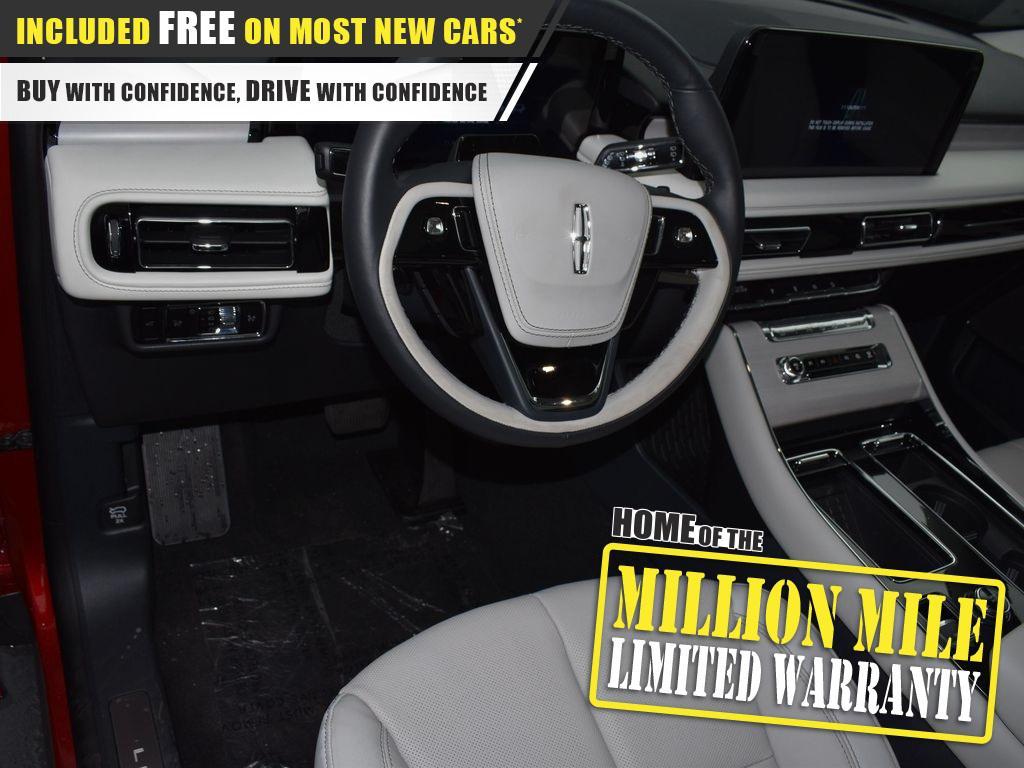 new 2025 Lincoln Aviator car, priced at $73,375