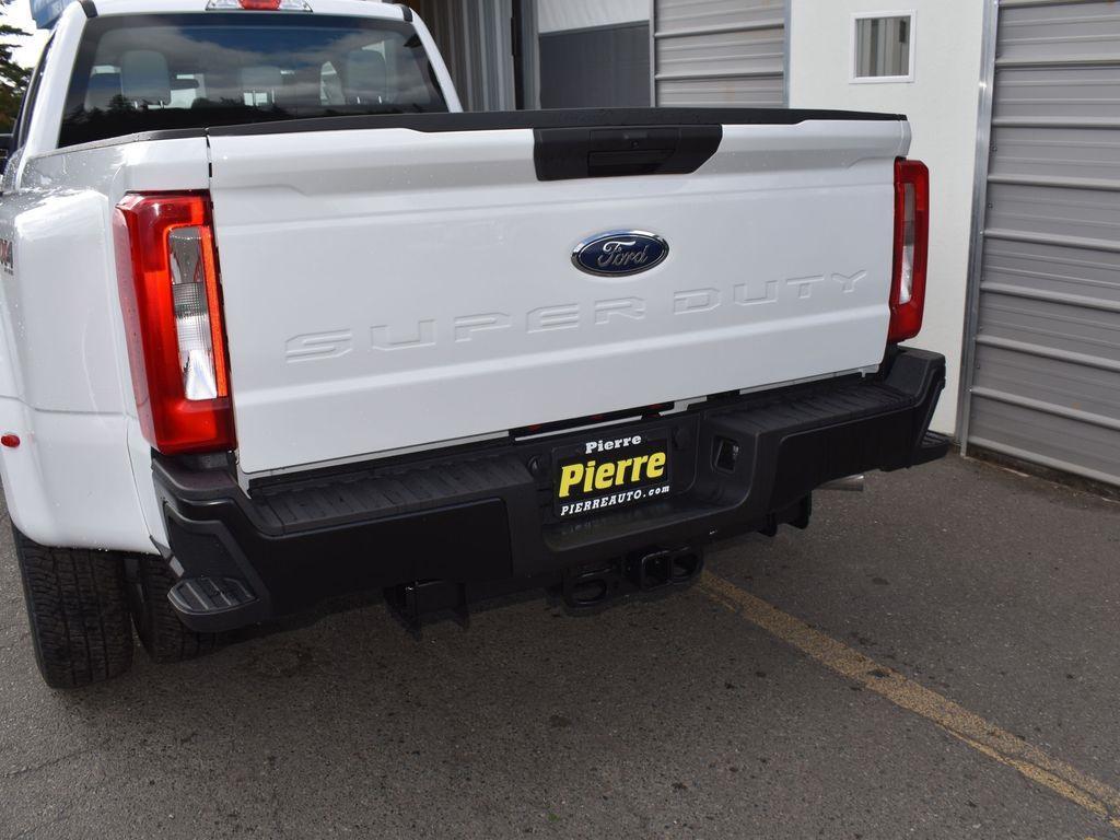 new 2026 Ford F-350 car, priced at $72,180