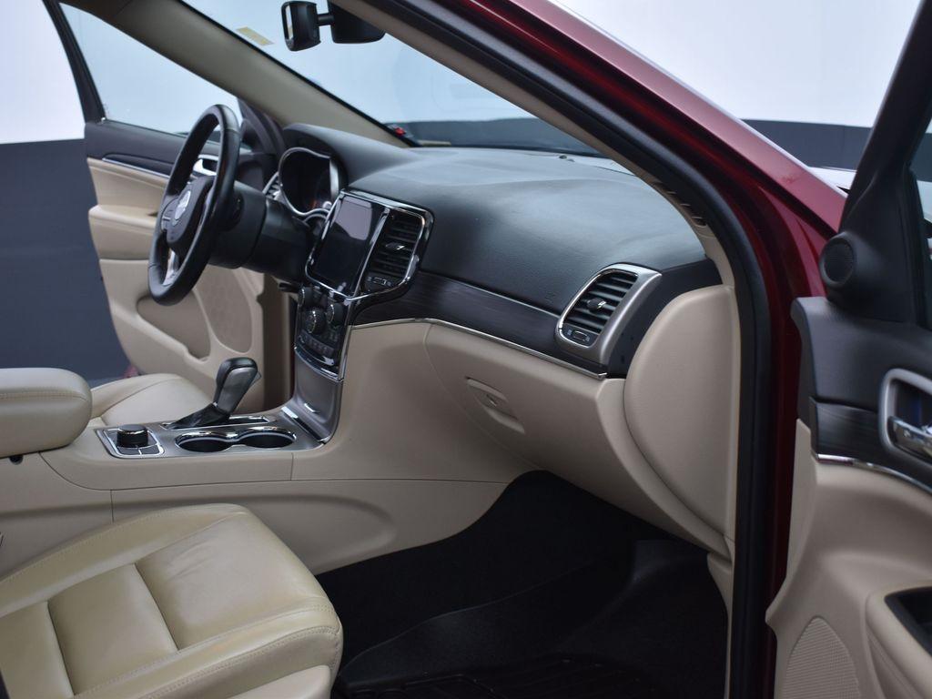 used 2021 Jeep Grand Cherokee car, priced at $29,791