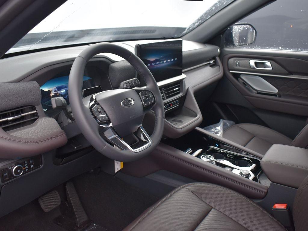 new 2025 Ford Explorer car, priced at $57,437