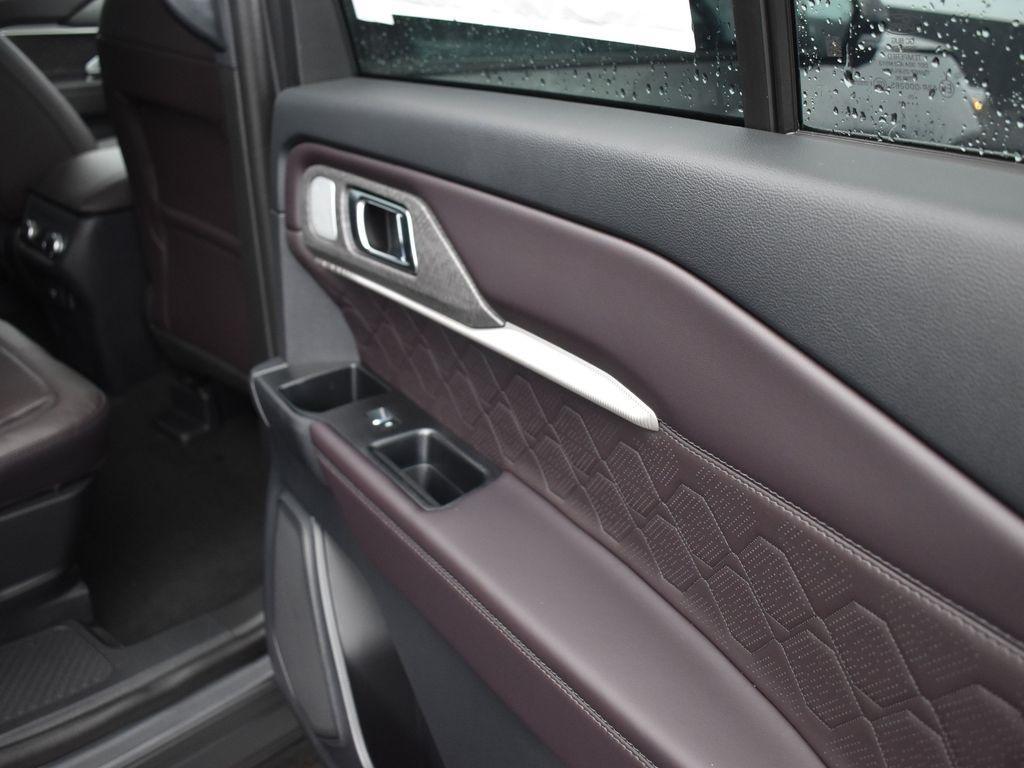new 2025 Ford Explorer car, priced at $57,437