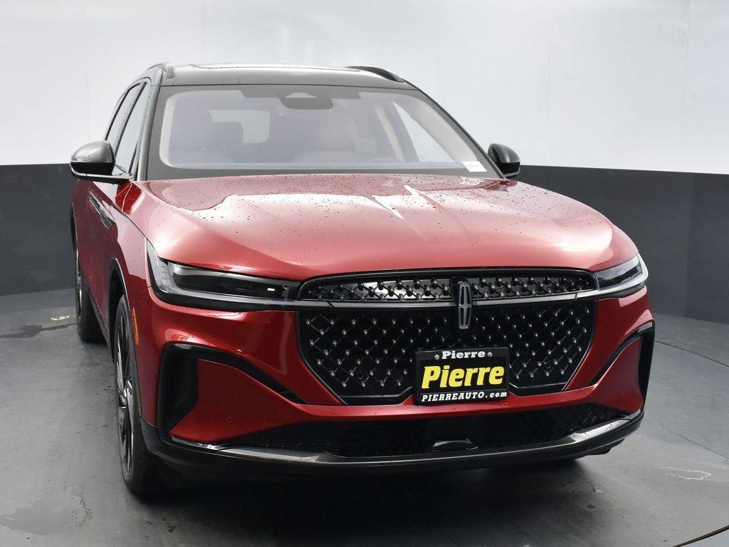 new 2025 Lincoln Nautilus car, priced at $63,995