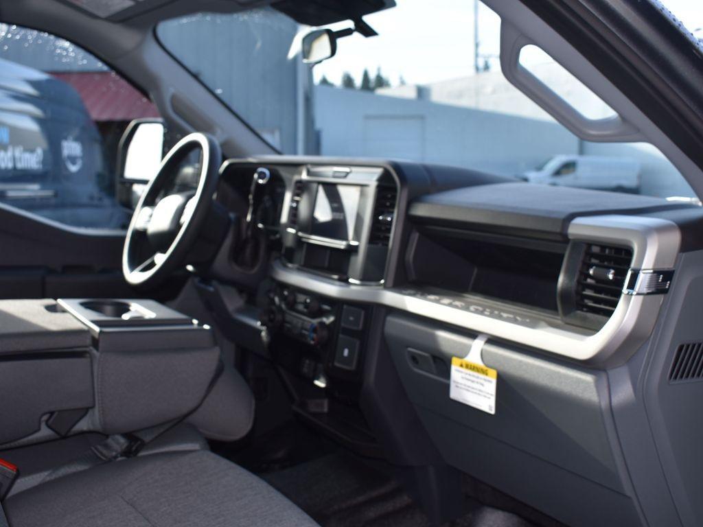 new 2025 Ford F-350 car, priced at $49,999