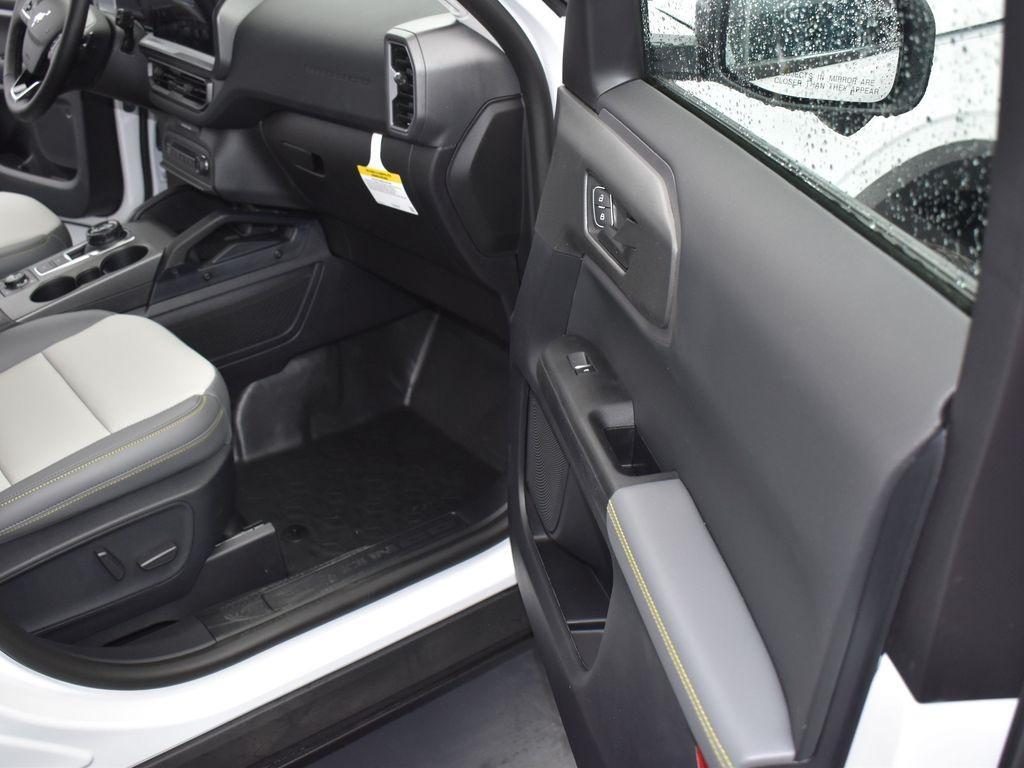 new 2025 Ford Bronco Sport car, priced at $42,800