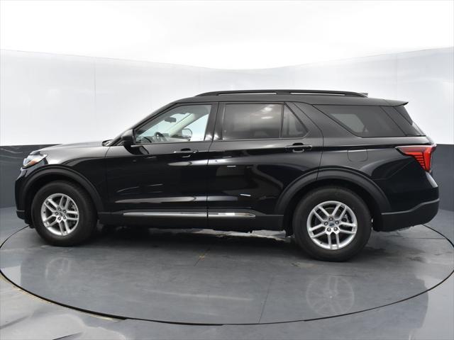 new 2025 Ford Explorer car, priced at $40,350