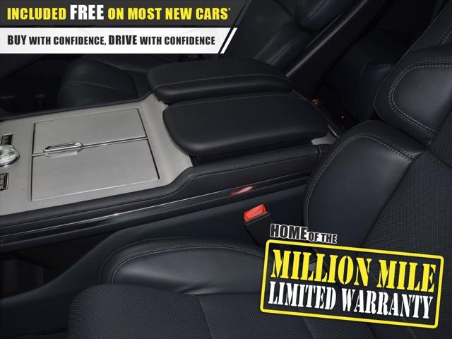 new 2025 Lincoln Navigator car, priced at $108,975