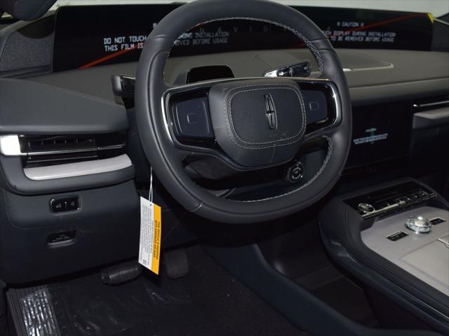 new 2025 Lincoln Navigator car, priced at $108,975