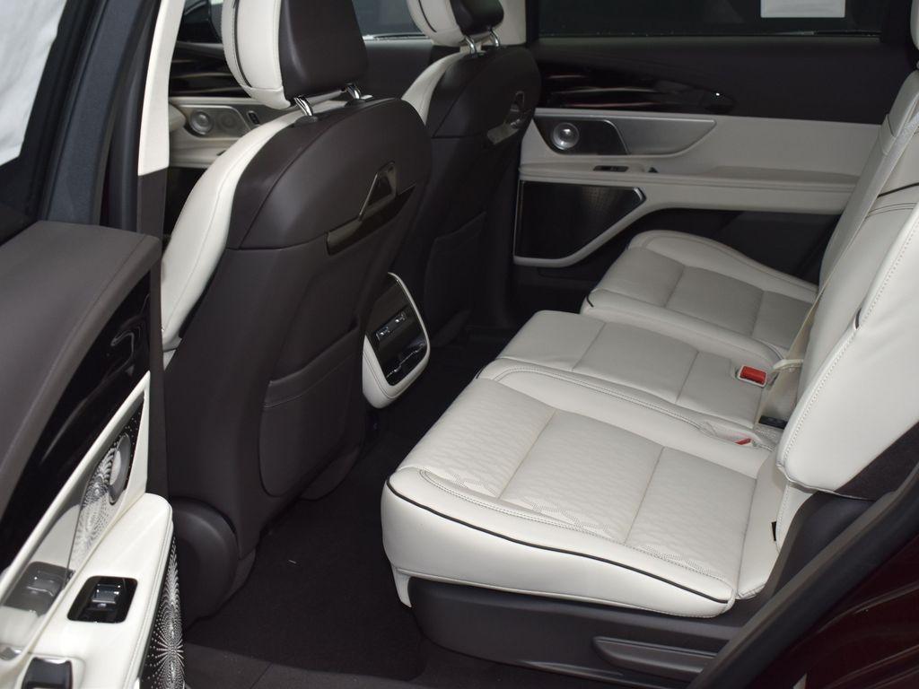 new 2025 Lincoln Nautilus car, priced at $79,995