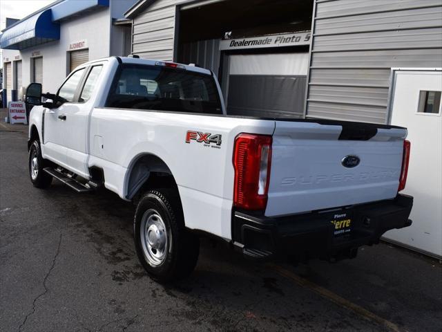 new 2024 Ford F-250 car, priced at $48,888