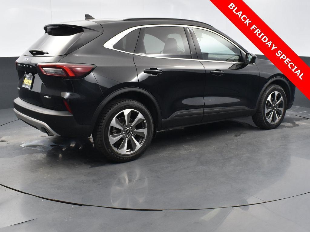 used 2024 Ford Escape car, priced at $25,997