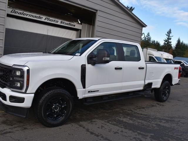 new 2024 Ford F-250 car, priced at $65,000