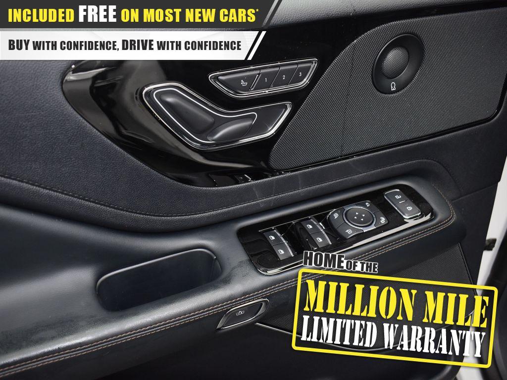 new 2025 Lincoln Aviator car, priced at $68,408
