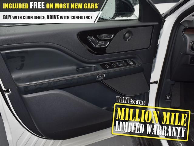 new 2025 Lincoln Aviator car, priced at $62,359
