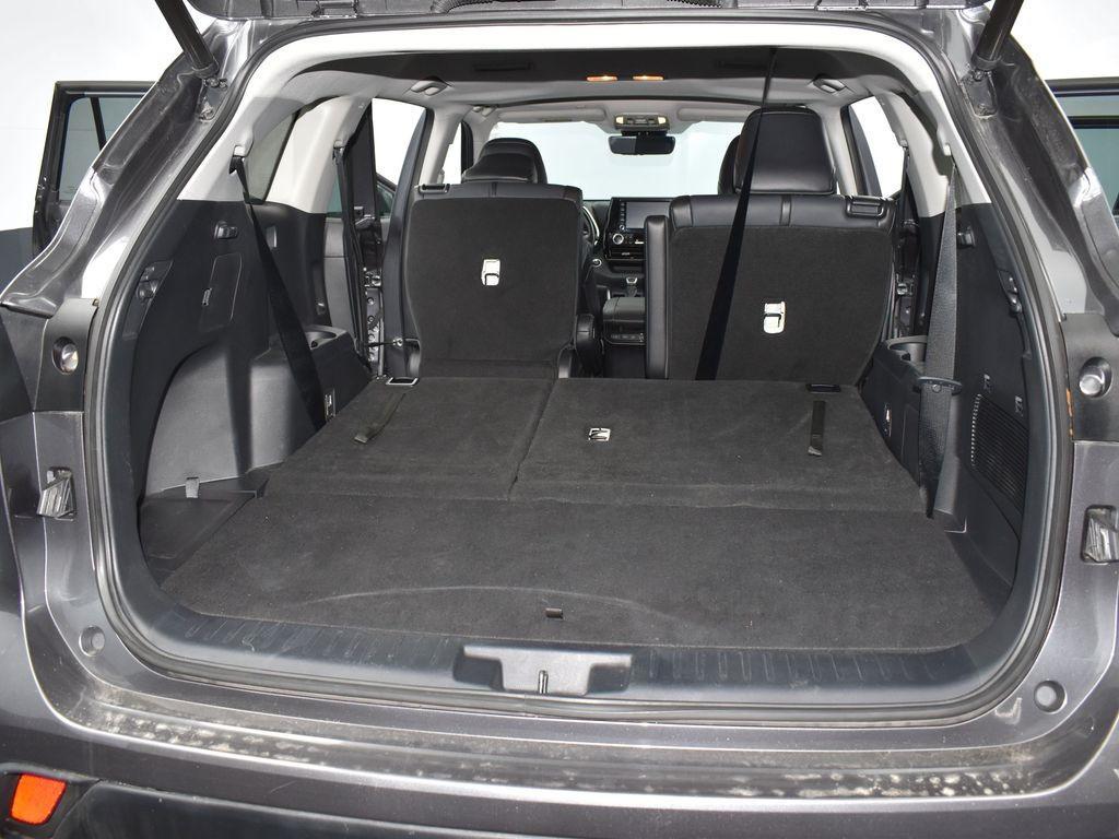 used 2021 Toyota Highlander car, priced at $33,491