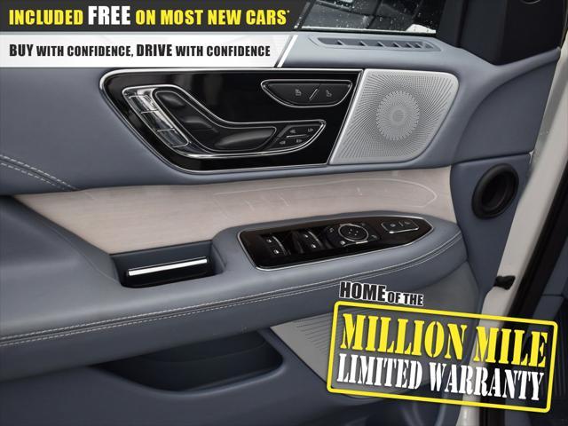 new 2024 Lincoln Navigator car, priced at $95,999