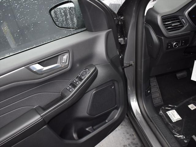 new 2025 Ford Escape PHEV car, priced at $35,895
