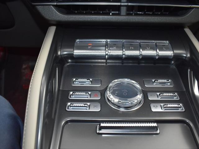new 2025 Lincoln Nautilus car, priced at $56,235