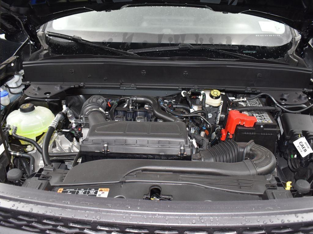 new 2025 Ford Bronco Sport car, priced at $34,810