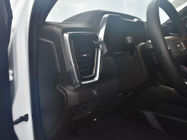 used 2024 GMC Canyon car, priced at $35,461