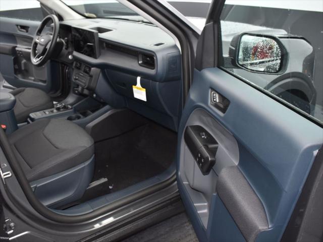 new 2025 Ford Maverick car, priced at $34,005