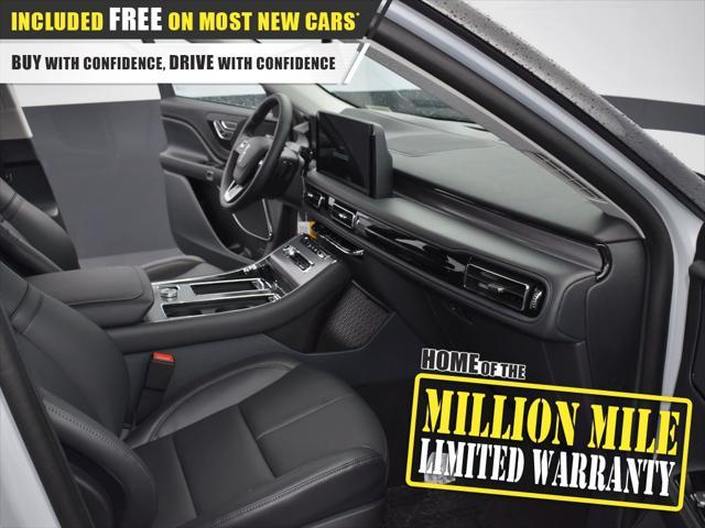 new 2025 Lincoln Aviator car, priced at $54,424